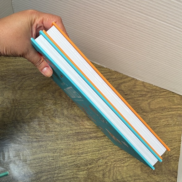 Pénélope Bagieu Book Culottées 1 and 2 French Edition Books - Picture 6 of 15